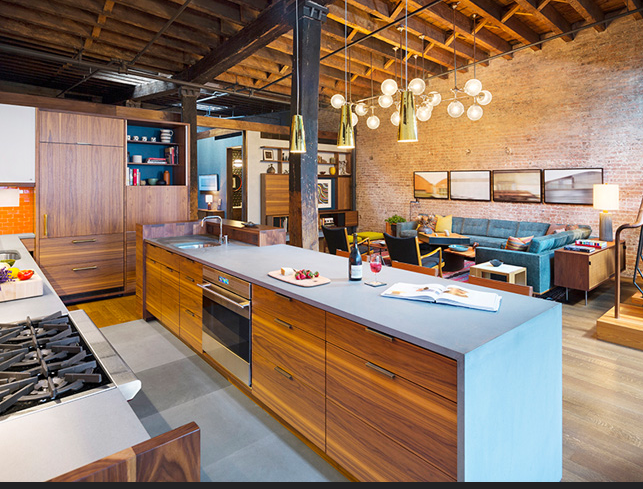 Loft rental services and guest-ready industrial apartment