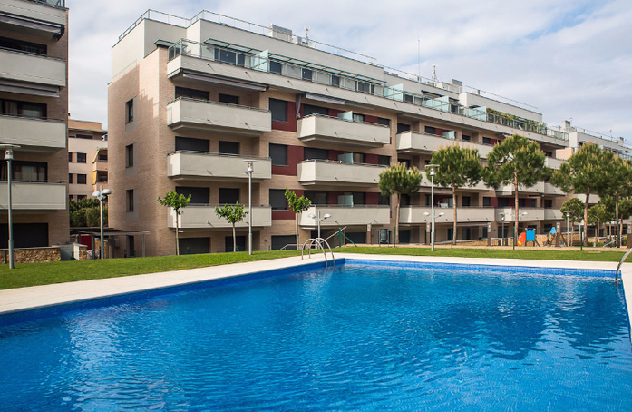 Spacious coastal resort property prepared for holiday guests